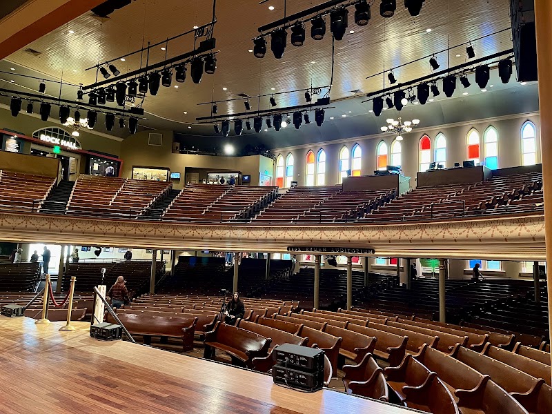 Ryman Auditorium photo