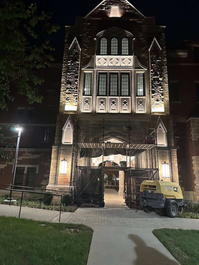 Vanderbilt Square photo