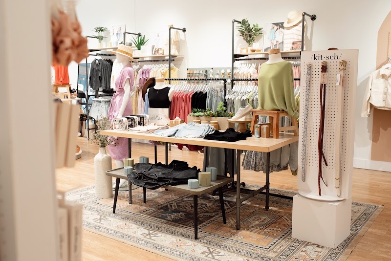 Hollie Ray Boutique photo
