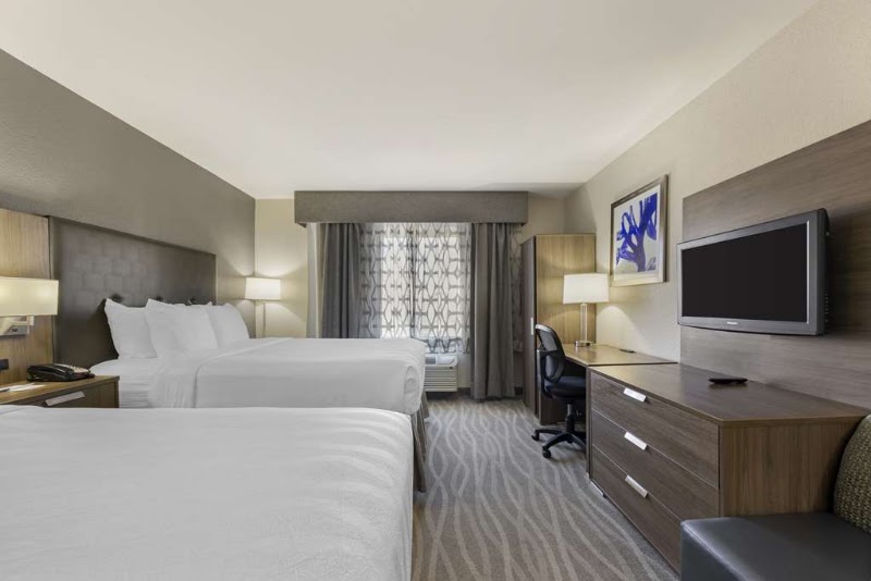 Best Western Plus Nashville Airport Hotel photo