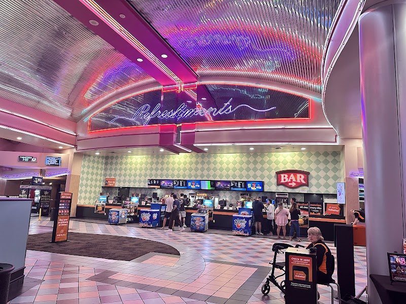 Regal Hollywood - Nashville photo